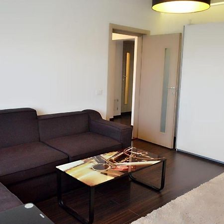 Apartament Confort Panu Apartment บูคาเรสต์ ภายนอก รูปภาพ